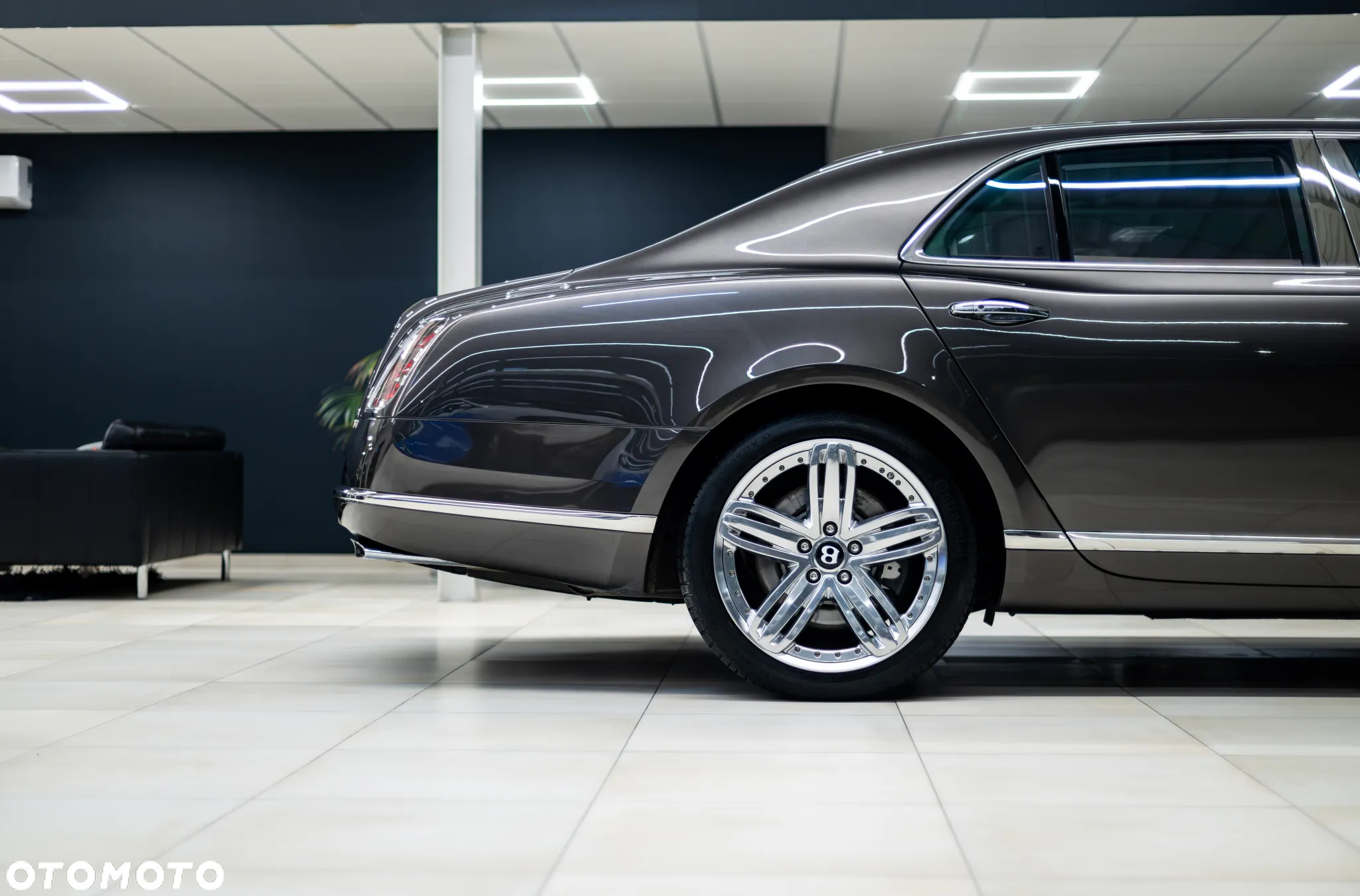Bentley Mulsanne Standard - 10