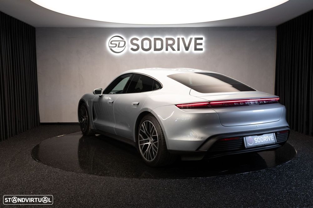 Porsche Taycan 4S Bateria Performance Plus - 3