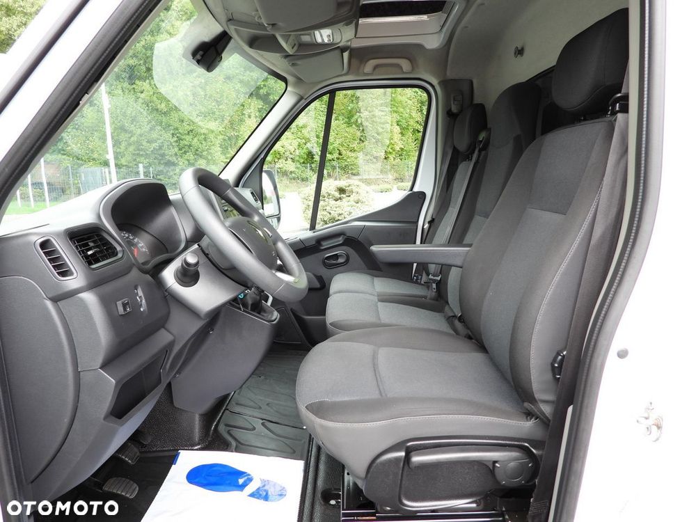 Renault MASTER PLANDEKA WINDA 9 PALET WEBASTO TEMPOMAT LEDY PNEUMATYKA KLIMATYZACJA  165KM - 27