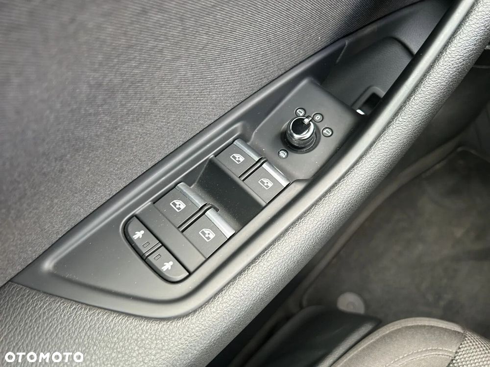 Audi A4 Limousine 35 TFSI S tronic - 20