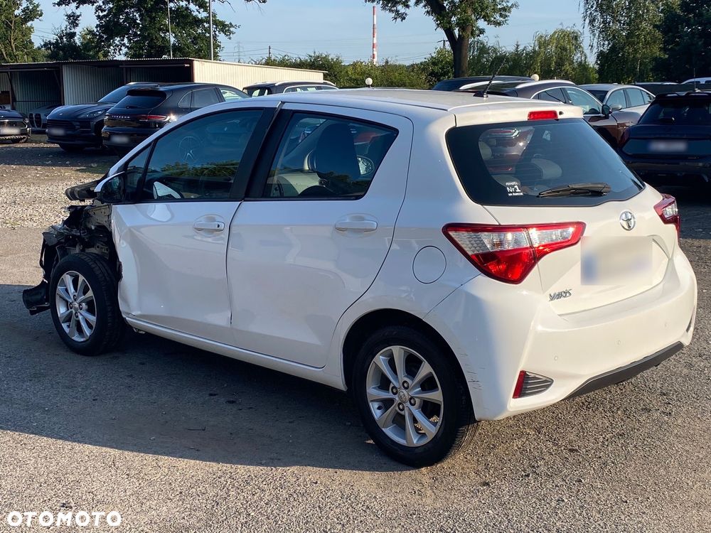 Toyota Yaris 1.0 Active - 14