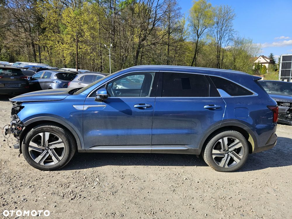 Kia Sorento 1.6T-GDI PHEV AWD OPF Platinum - 3