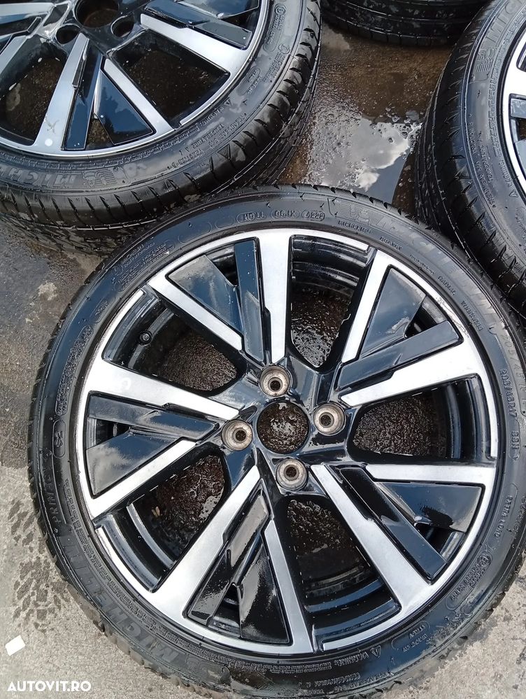 Jante aliaj R17 PEUGEOT 208 ET33 4x108 9825165080 - 2