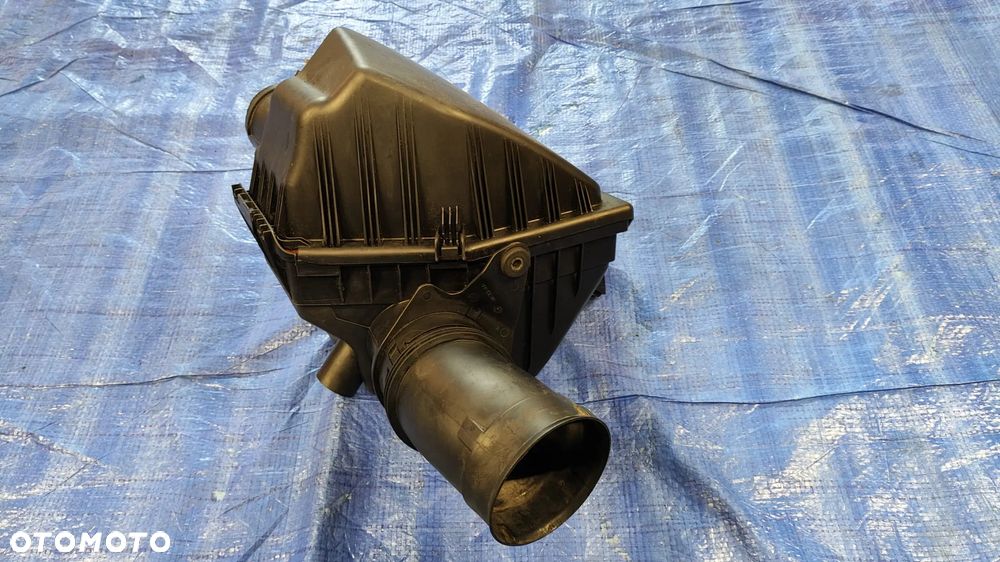 OBUDOWA FILTRA POWIETRZA 7577779 7521019 BMW E60 E61 E63 E64 LCI LIFT 2.2 2.5 3.0 BENZYNA N52 N53 - 3