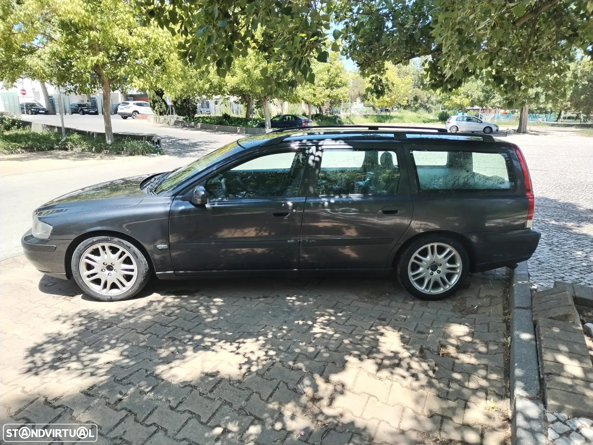 Volvo V70 - 4