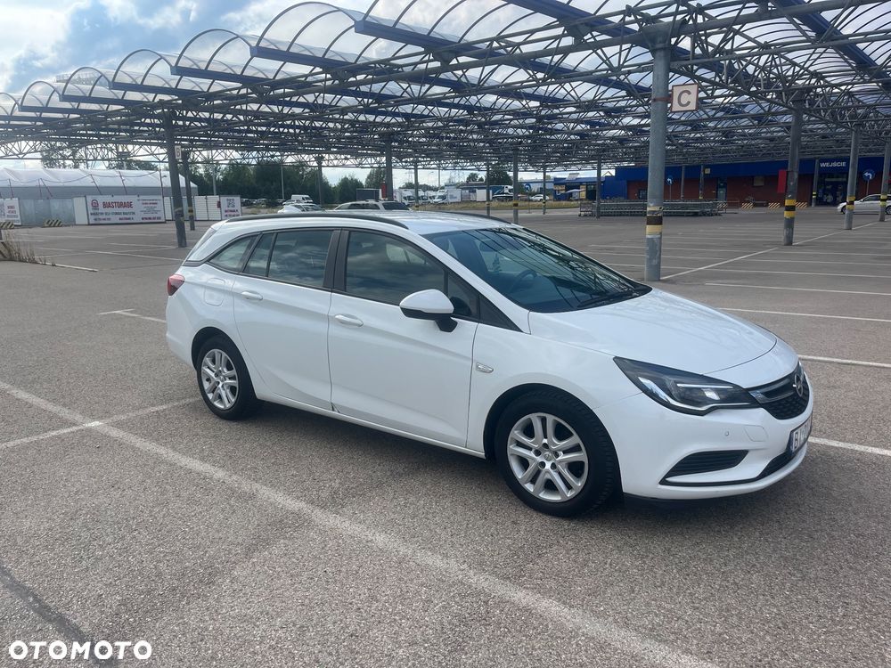 Opel Astra 1.6 D (CDTI) Dynamic - 9