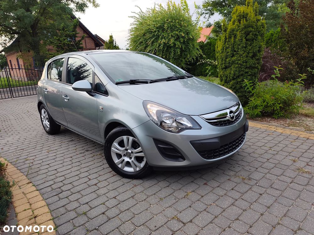 Opel Corsa - 1