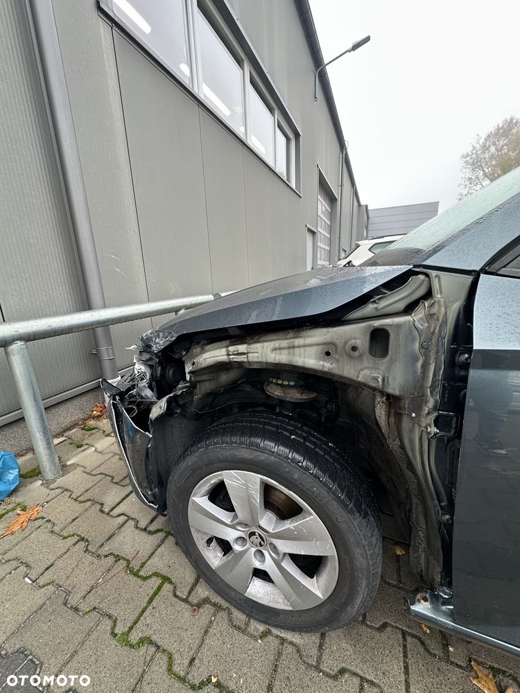 Skoda Fabia - 12