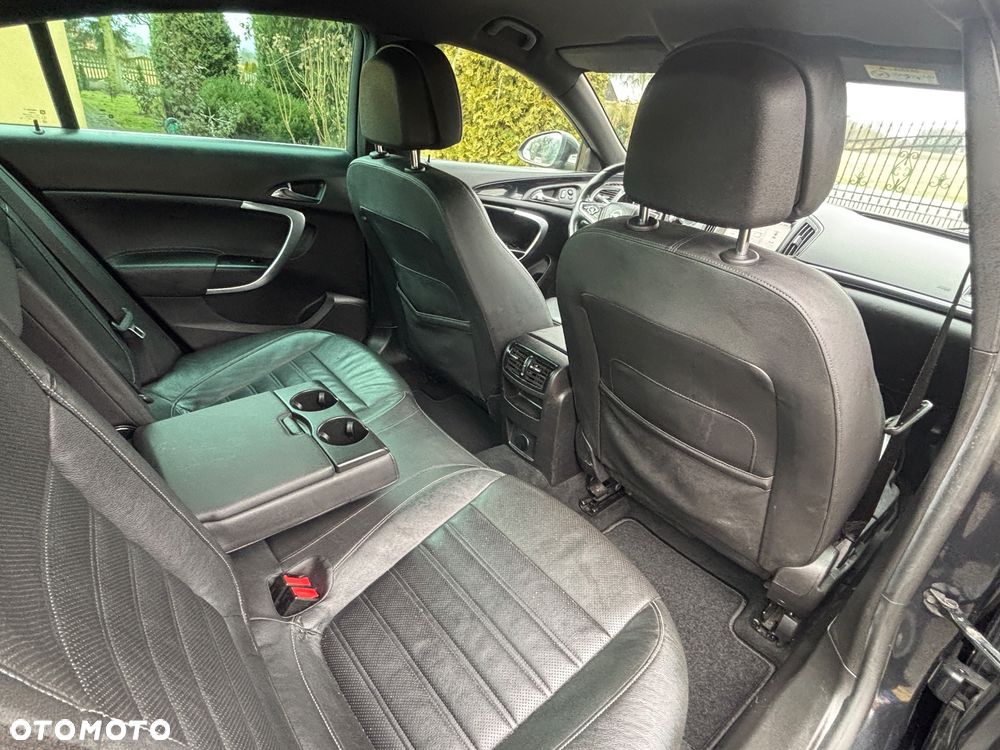 Opel Insignia 2.0 T Cosmo S&S - 27