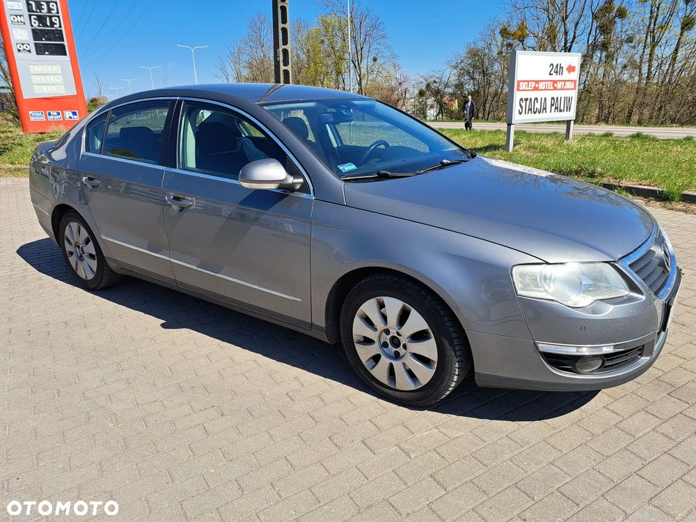 Volkswagen Passat - 5