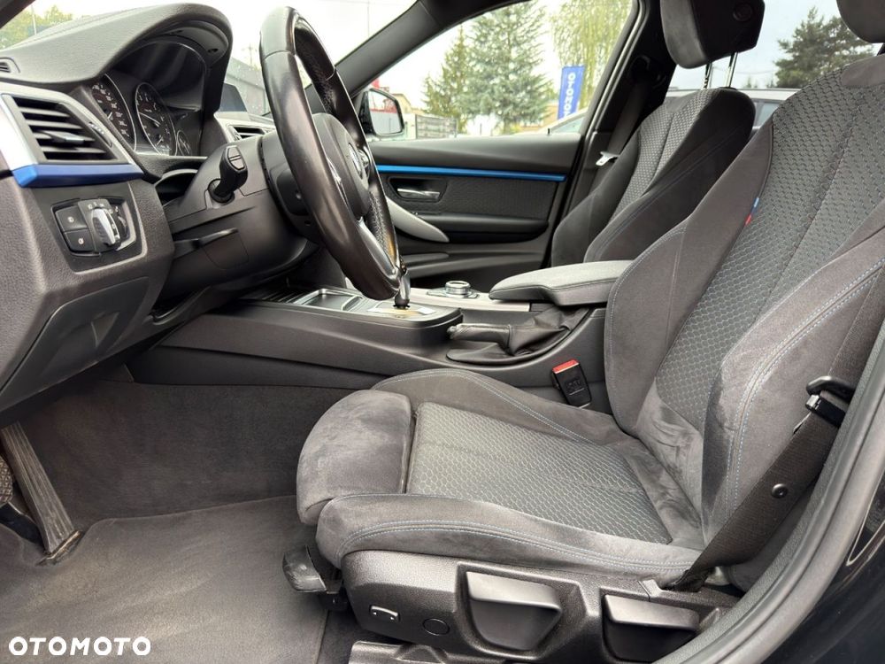 BMW Seria 3 - 35