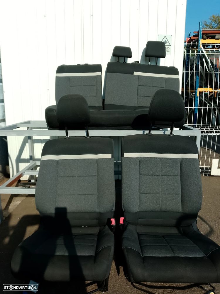 BANCOS CITROEN C4 CACTUS - 1