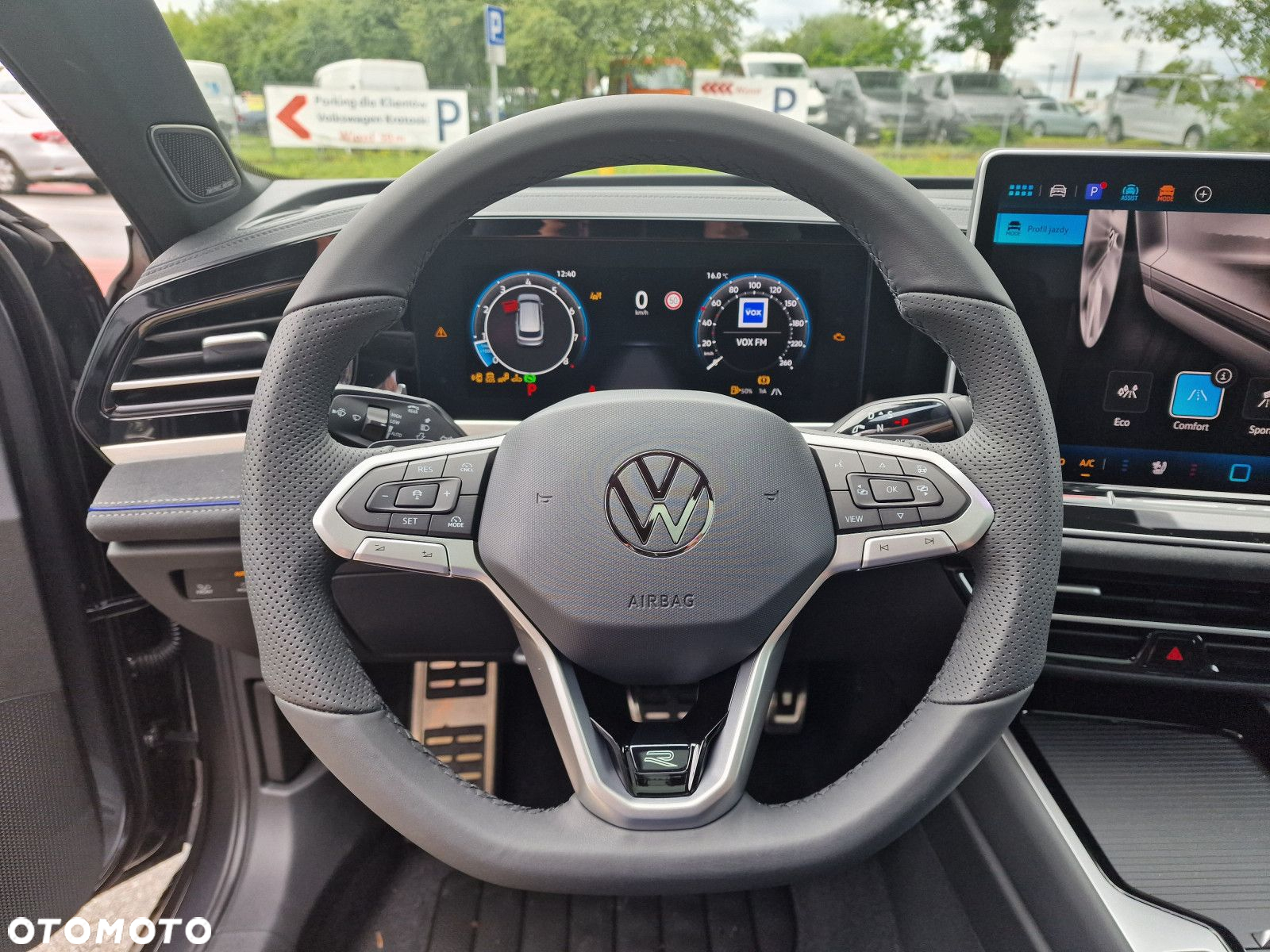 Volkswagen Passat - 19