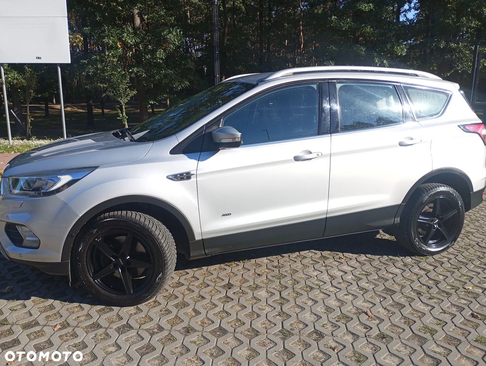 Ford Kuga 2.0 TDCi AWD Titanium - 12