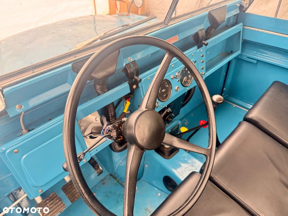 Land Rover Inny - 9
