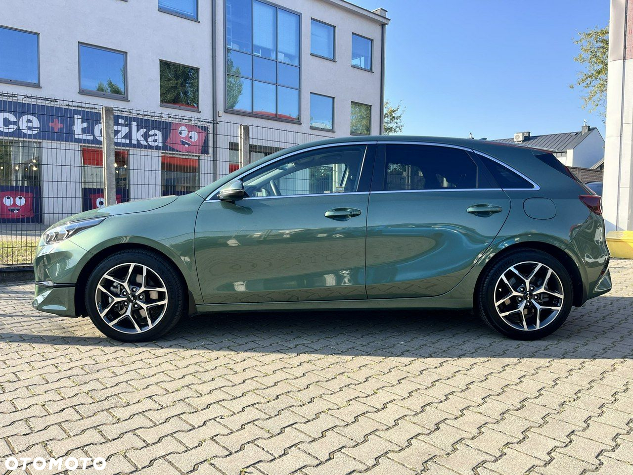 Kia Ceed - 7