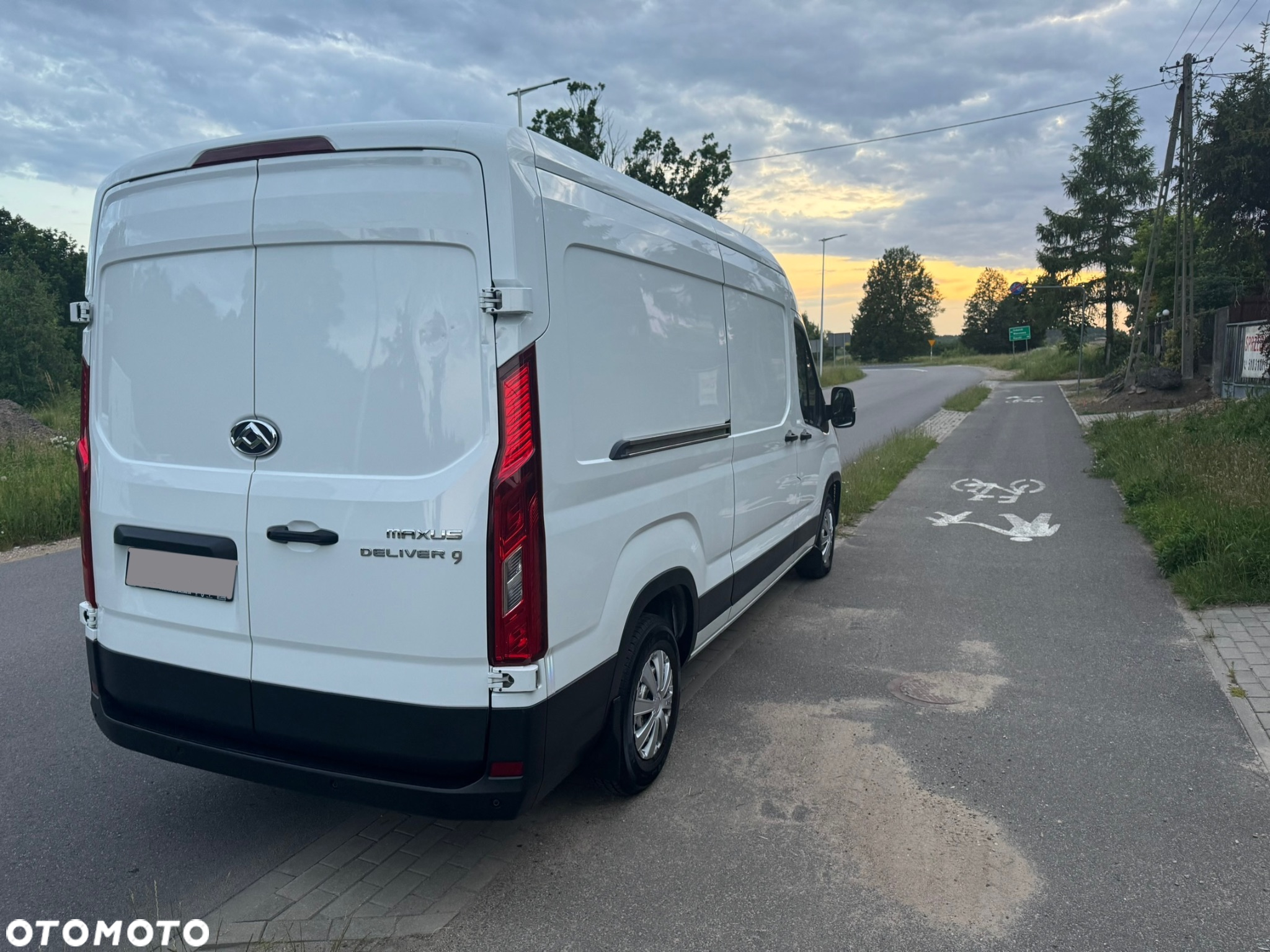 Maxus Deliver 9 - 14