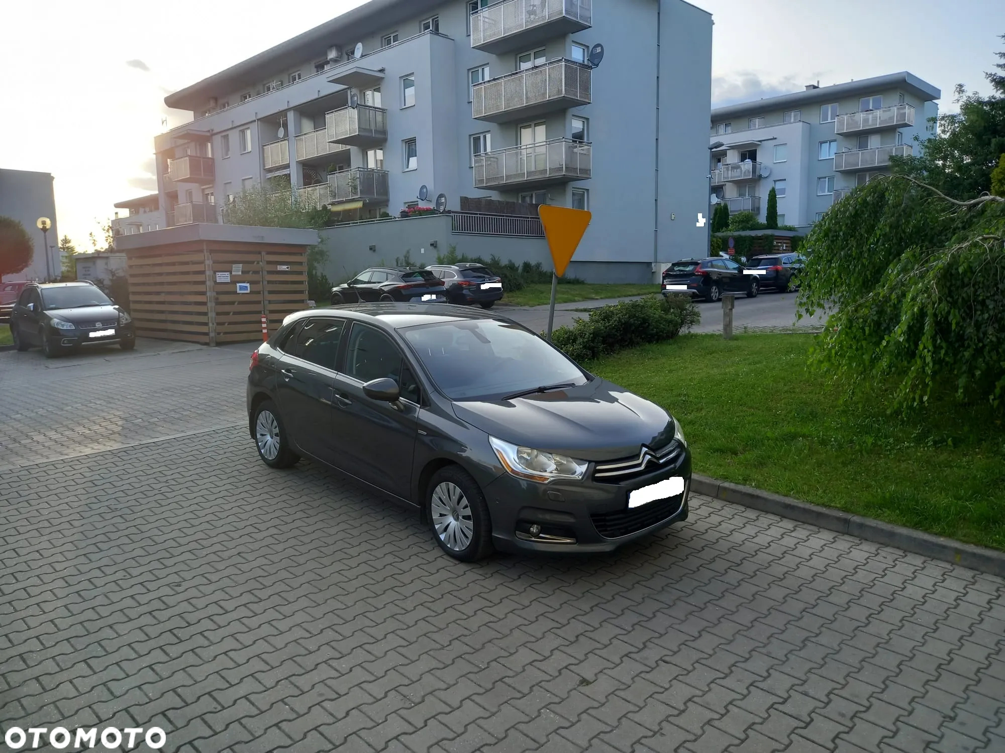 Citroën C4 HDi 150 Exclusive - 14