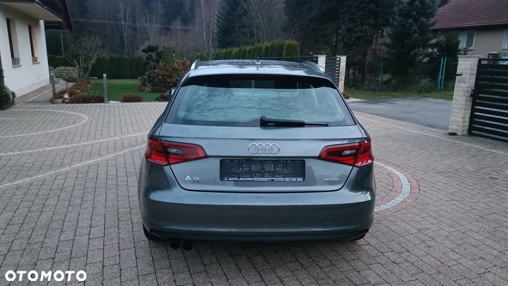 Audi A3 Sportback - 5