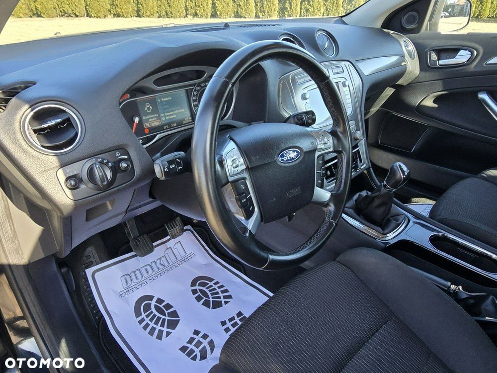 Ford Mondeo - 14