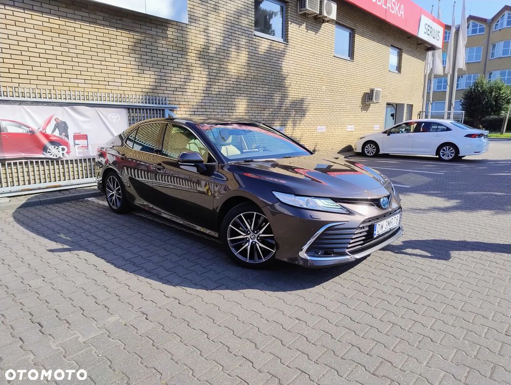 Toyota Camry Executive - 7