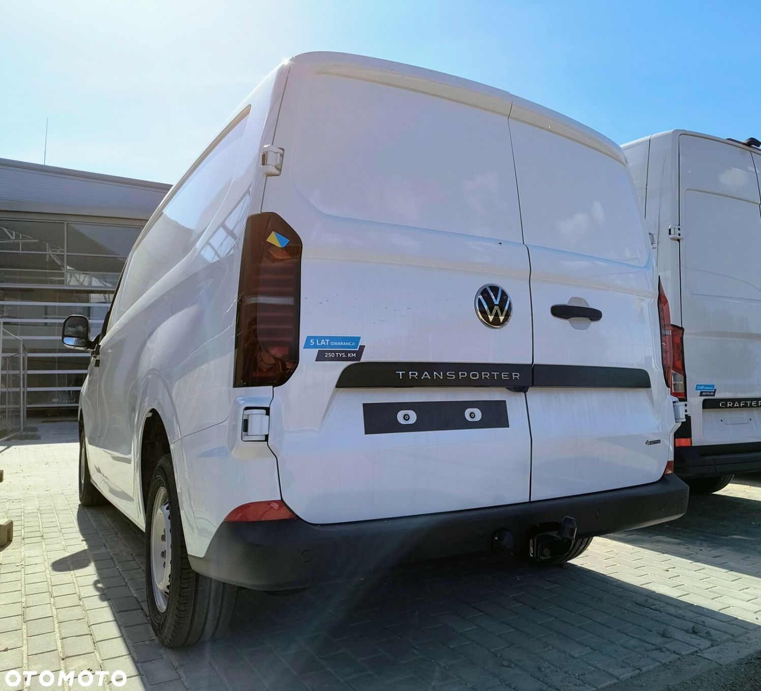 Volkswagen Transporter Transporter Furgon silnik: 2,0 l TDI 4MO 150 KM / skrzynia biegów: 8-biegowa automatyczna 4MOTION rozstaw osi: 3500 mm - 3