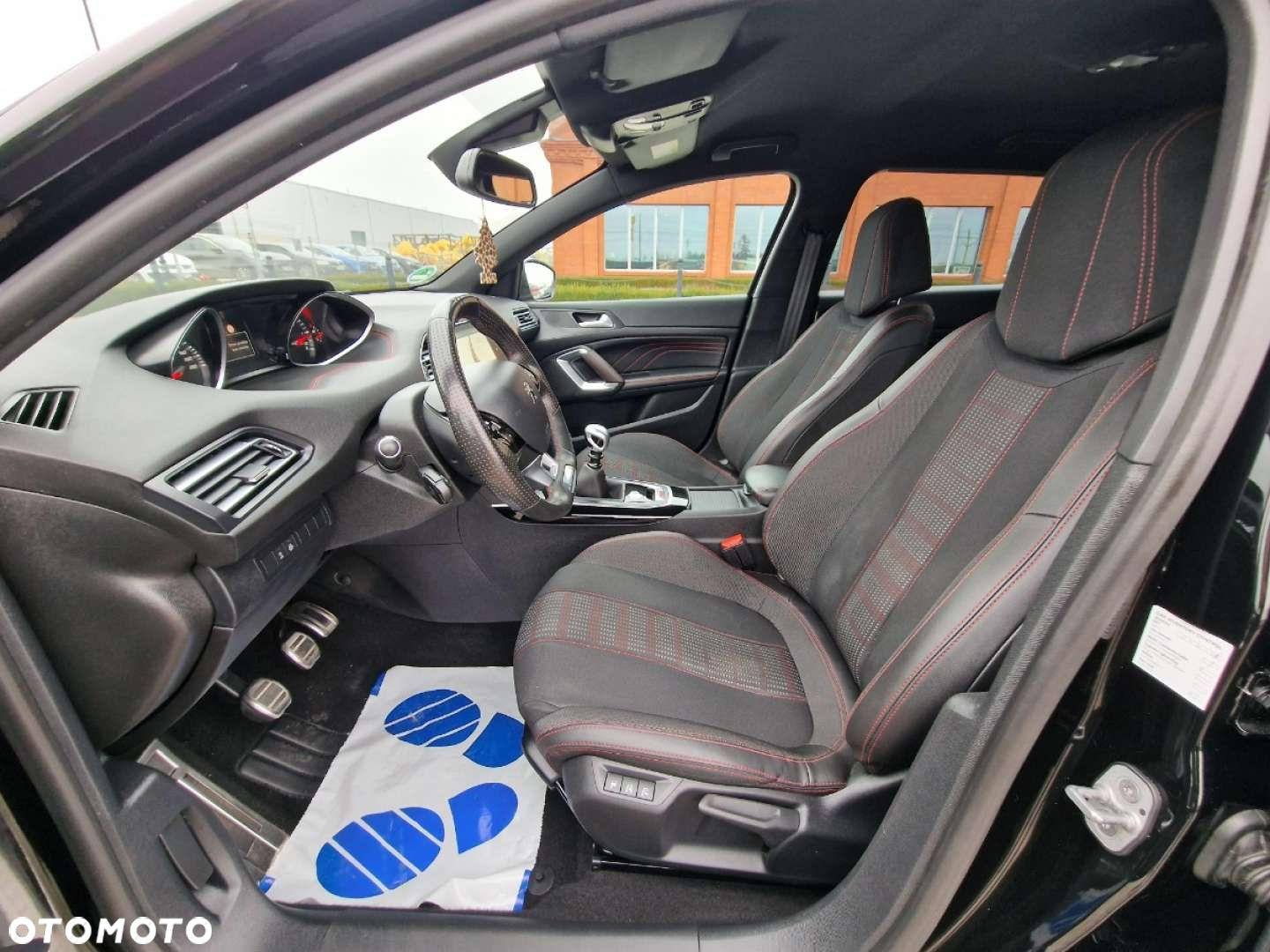 Peugeot 308 - 17