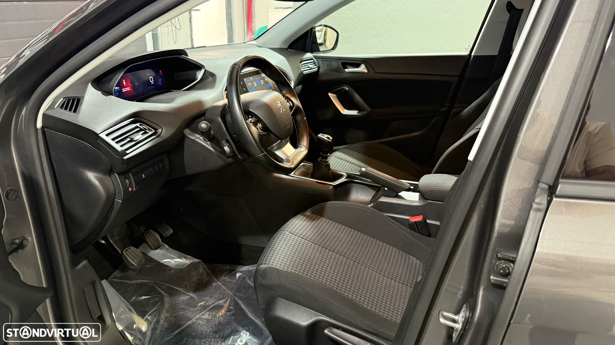 Peugeot 308 SW 1.5 BlueHDi Style - 14