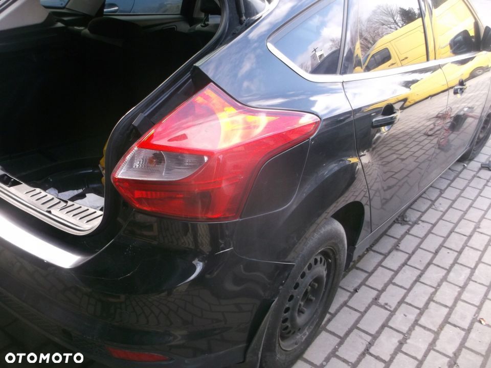 focus mk3 kolor fb drzwi lewe tylne - 1
