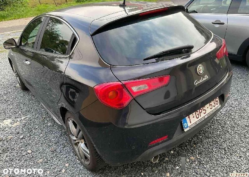 Alfa Romeo Giulietta 1.6 JTDM 16V - 4