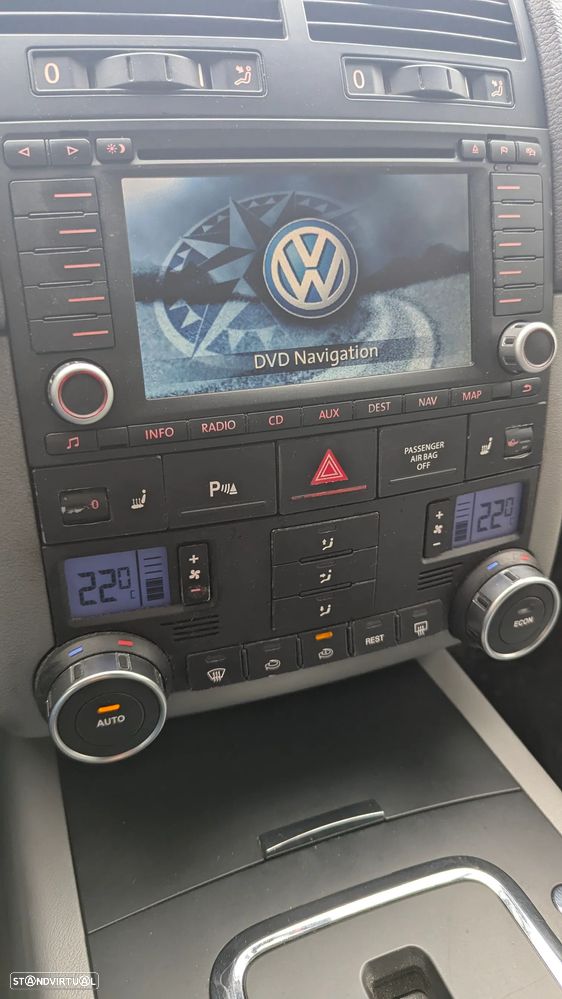 VW Touareg 3.0 TDI V6 Tiptronic - 12