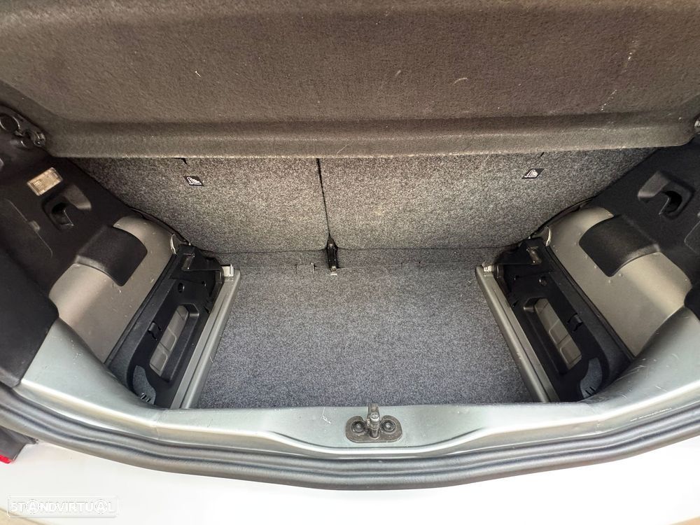 VW Up! 1.0 BMT Move - 16