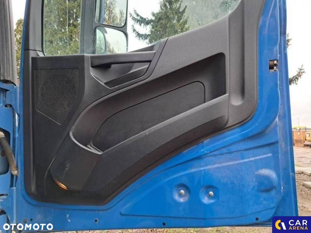 Mercedes-Benz Arocs - 32