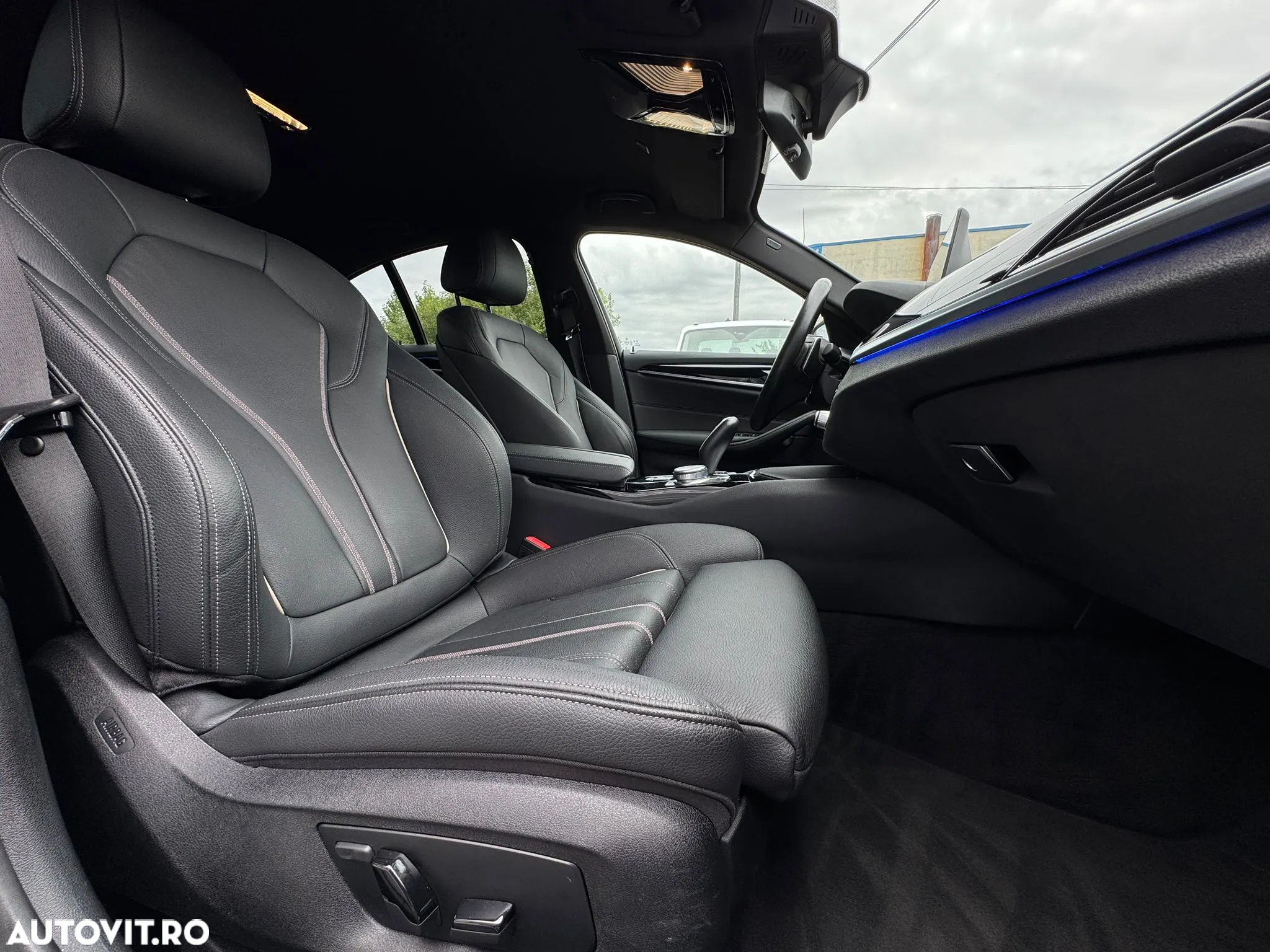 BMW Seria 5 518d AT - 23