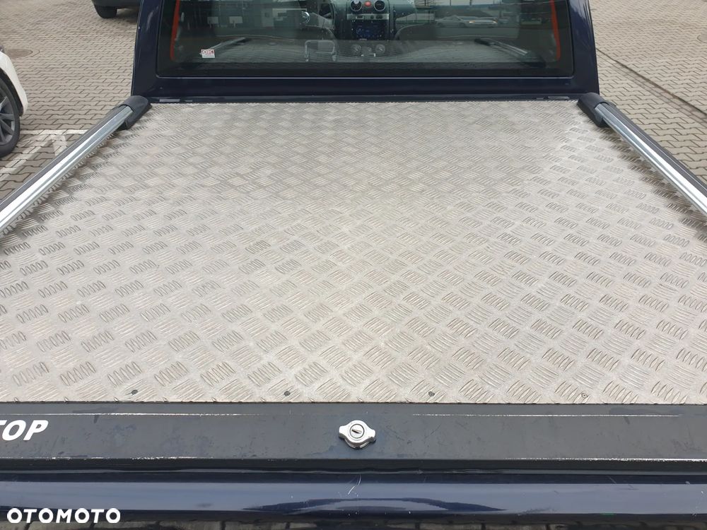 Isuzu D-Max 3.0d DC Custom - 6