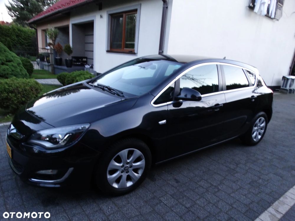 Opel Astra 1.4 Turbo Cosmo - 10