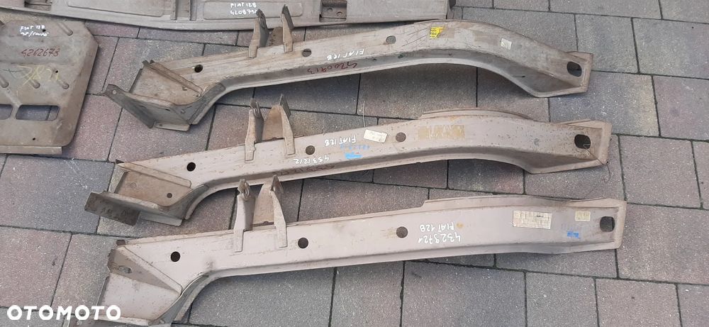 FIAT 850 FIAT 124 125 127 130 131 132 NOWE oryg. ele.  karoserii - 2