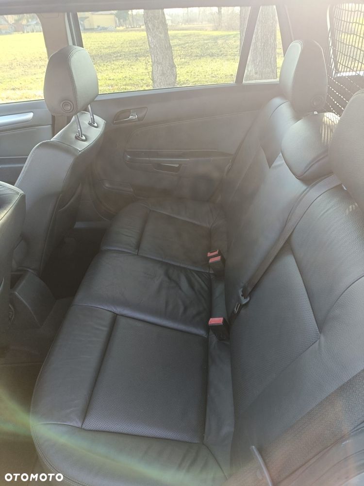 Opel Astra - 4