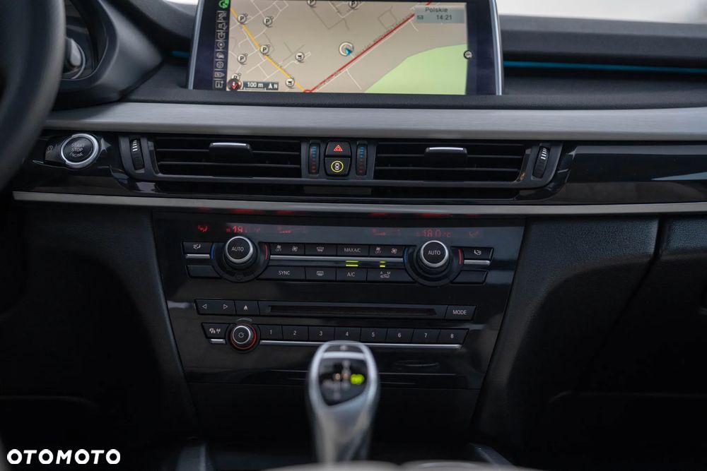 BMW X5 xDrive30d Sport-Aut - 26