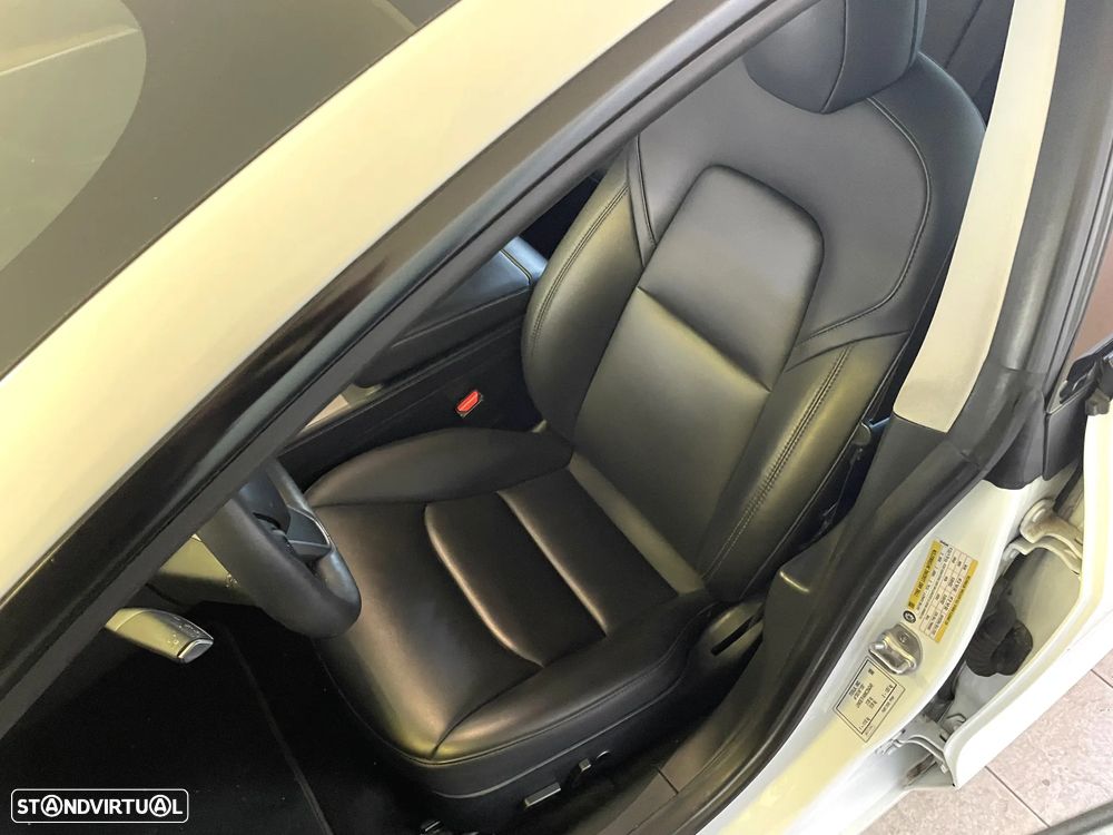 Tesla Model 3 Standard Range Plus RWD - 21