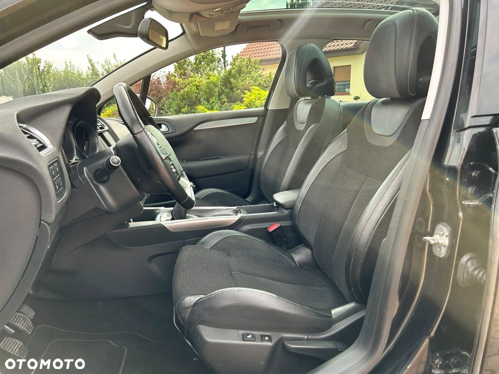 Citroën C4 HDi 150 Exclusive - 18