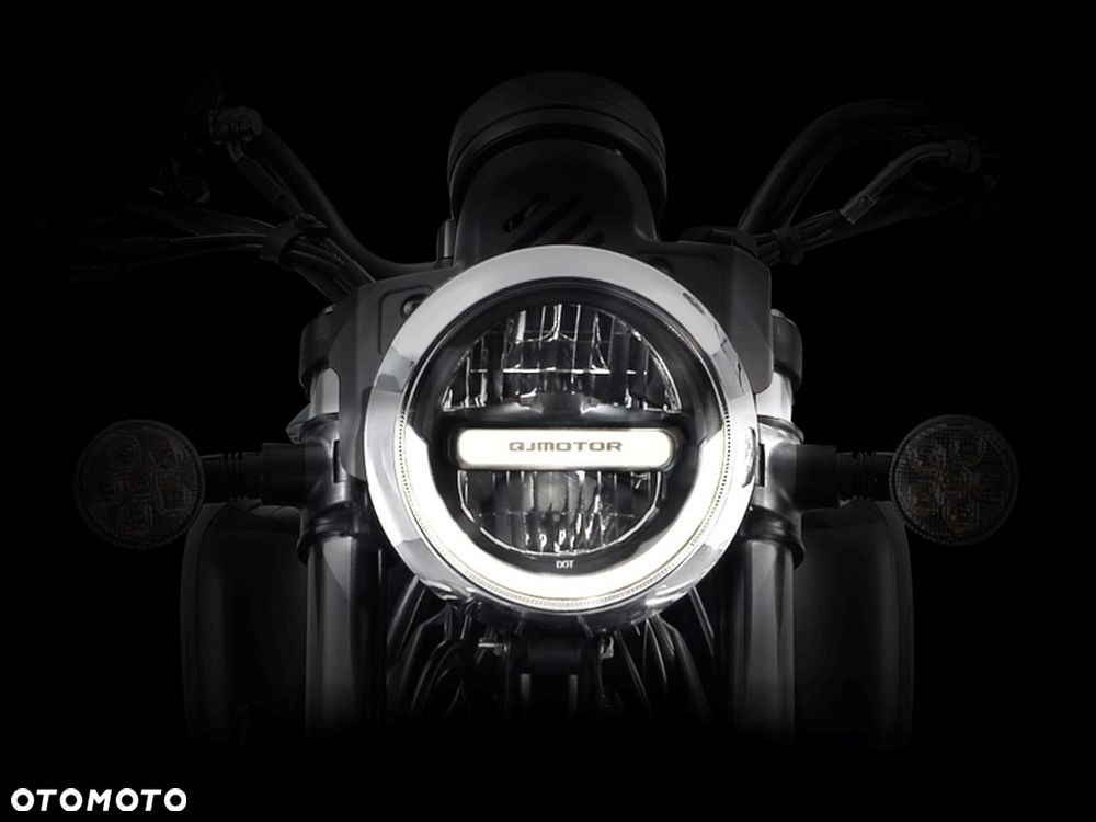 QJMOTOR SRV 125 - 10