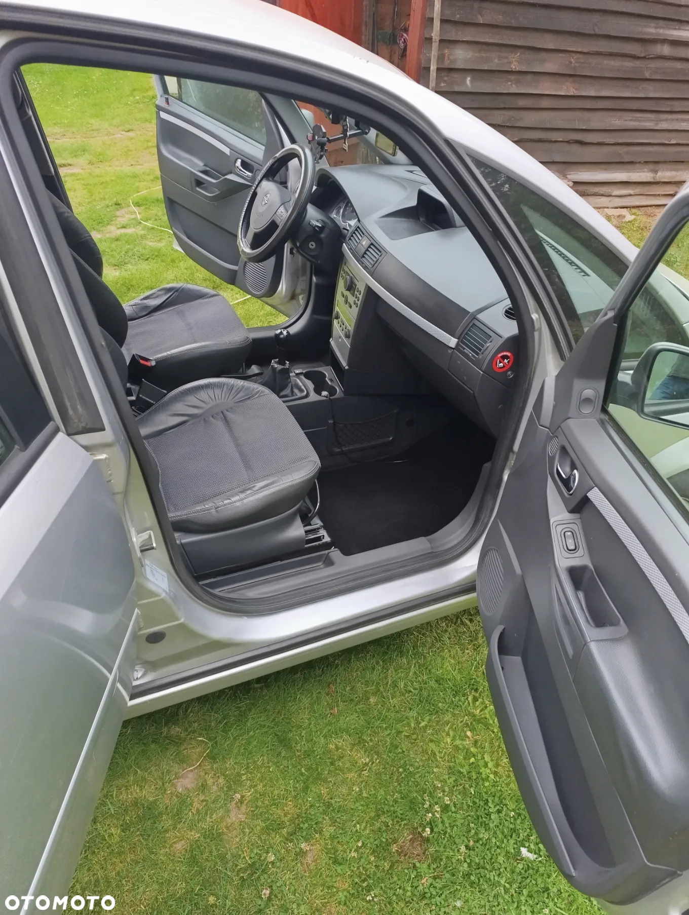 Opel Meriva 1.6 Cosmo - 14