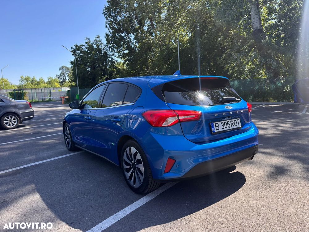 Ford Focus 1.5 EcoBlue Titanium Business - 4