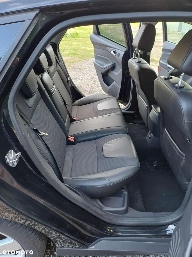 Ford Focus 1.6 EcoBoost Trend Sport - 13