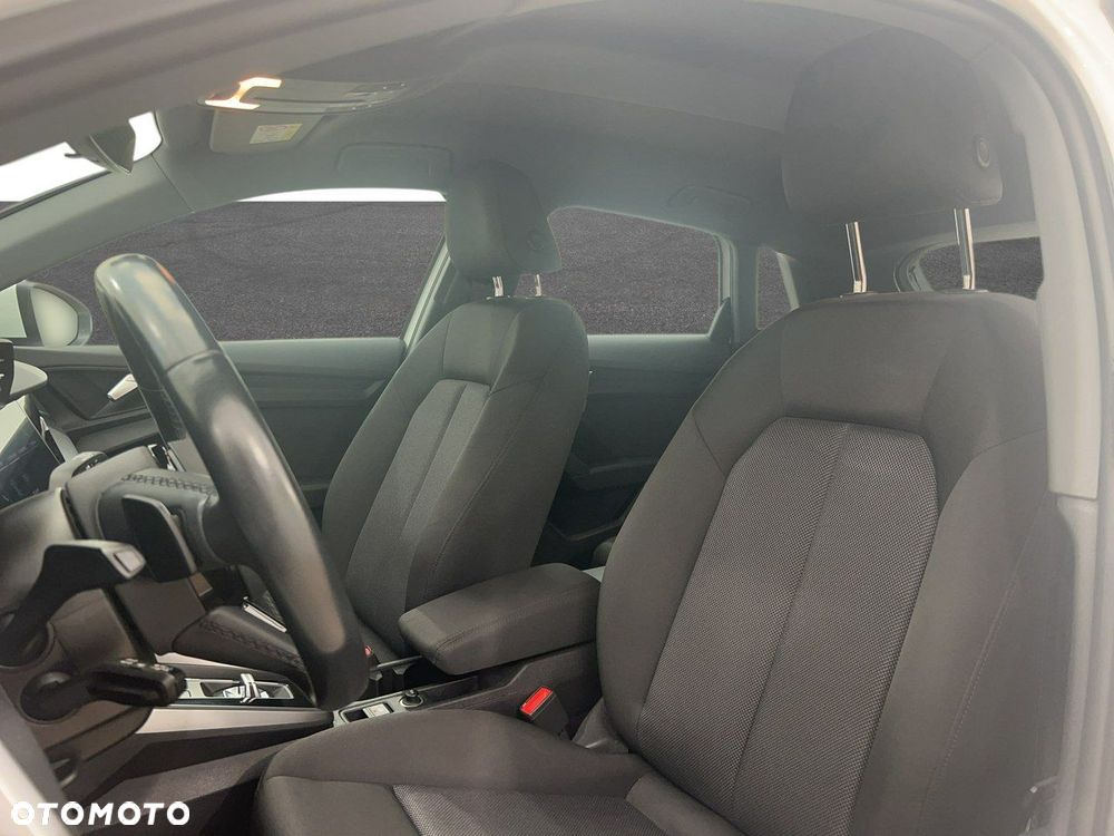 Audi A3 Sportback 35 TFSI mHEV S tronic - 10