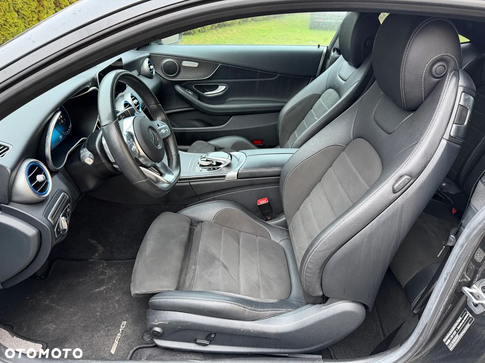 Mercedes-Benz Klasa C 200 9G-TRONIC AMG Line - 11