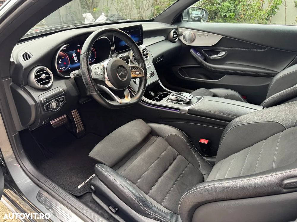 Mercedes-Benz C 300 Coupe 4Matic 9G-TRONIC - 8