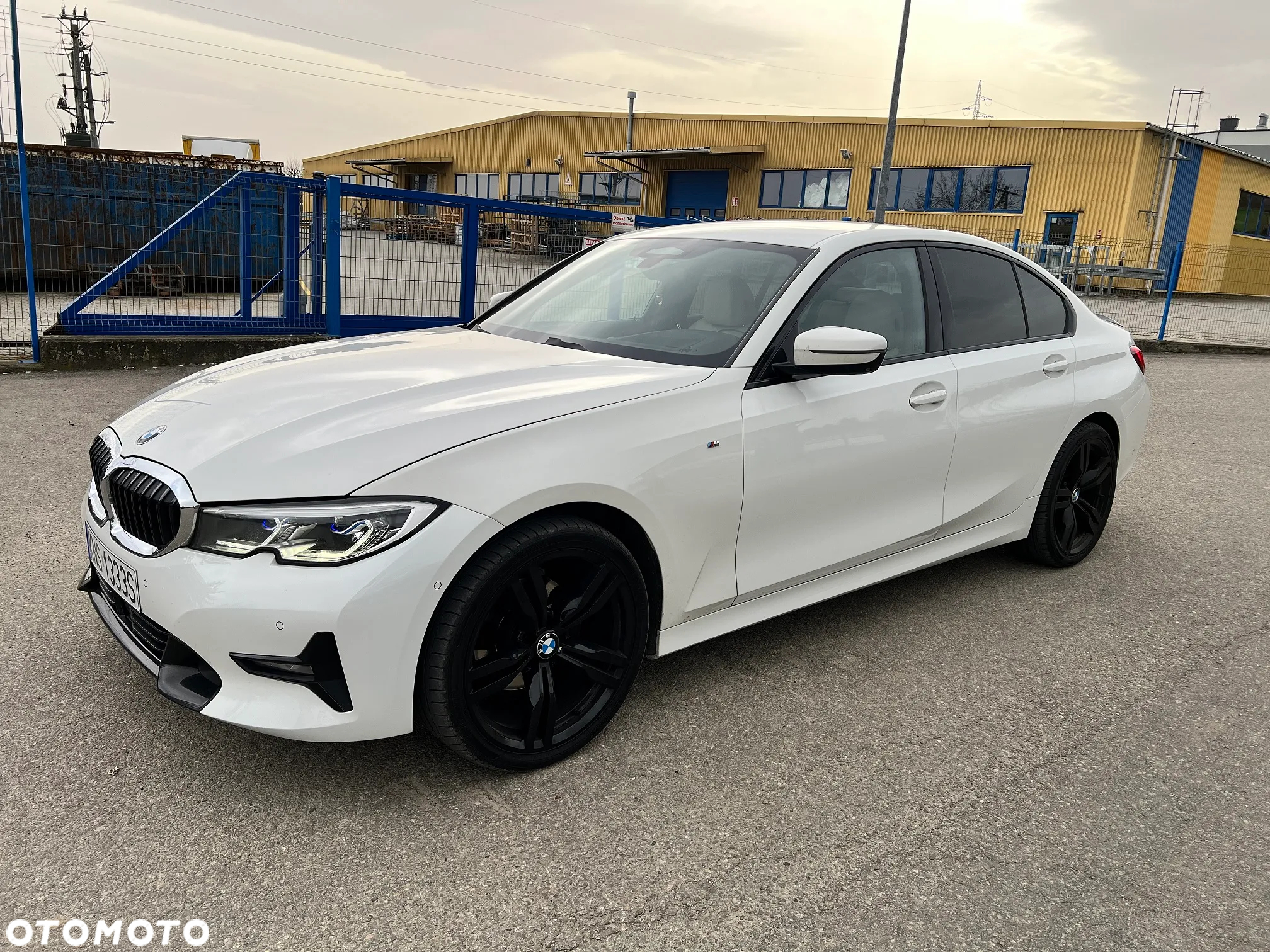 BMW Seria 3 320d xDrive Sport Line - 3