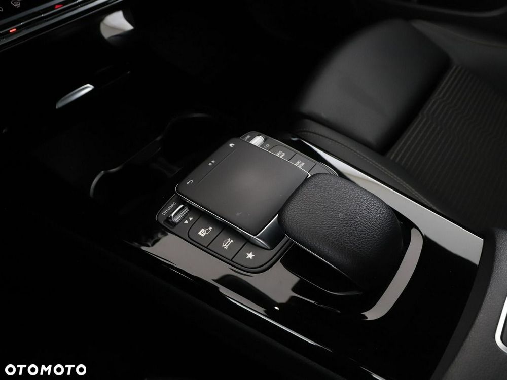 Mercedes-Benz CLA 200 d 8G-DCT Progressive - 30